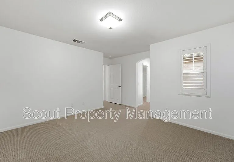 40026 Somerville Ln — Photo 16