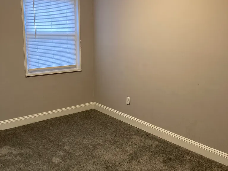 2305 Farrington Ave #303 — Photo 14