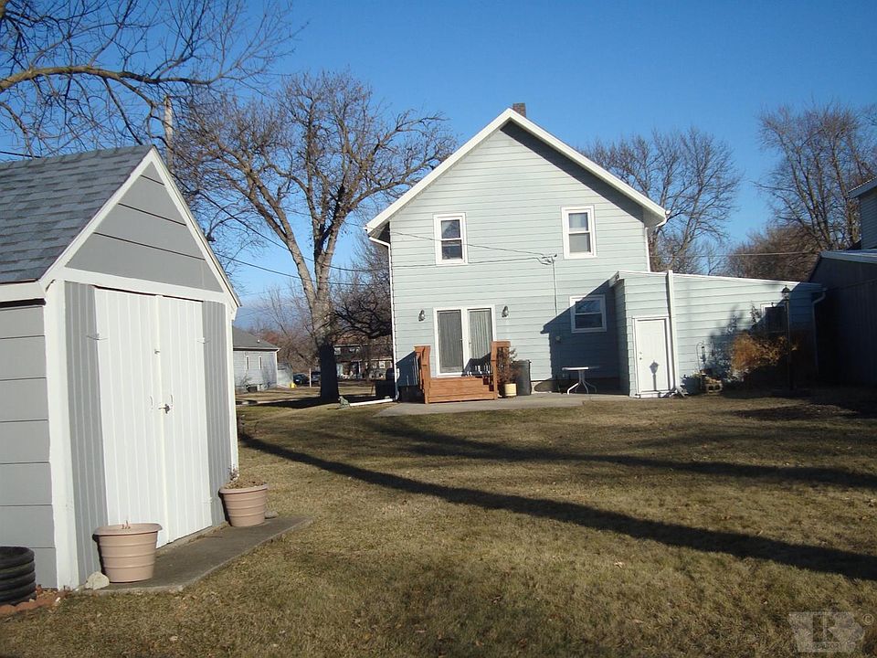 2nd image of 408 SE 3rd St