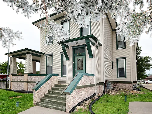 615 Willow Ave #2 Photo 1