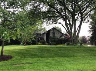 2553 Olde Brookside Dr, Toledo, OH 43615