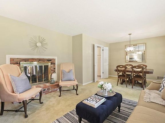4th image of 10140 Coveridge Dr