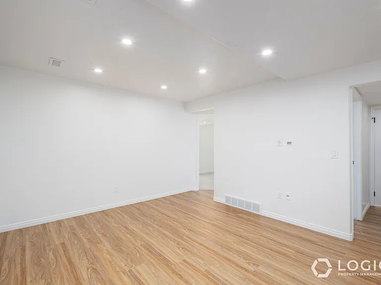 166 E Rawlins Ln — Photo 14