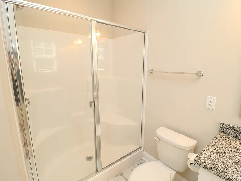 8424 Rhodes Rd — Photo 21