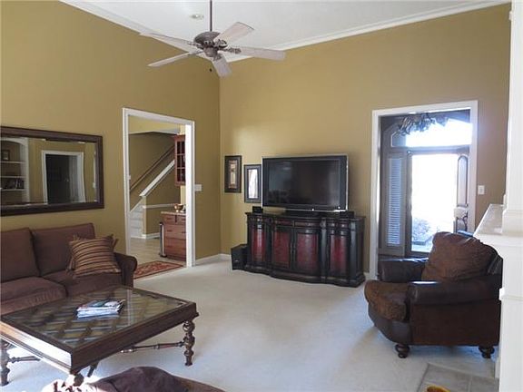 5th image of 315 Countryside Dr