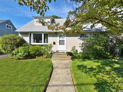 46 Moeller Street, Hicksville, NY, 11801