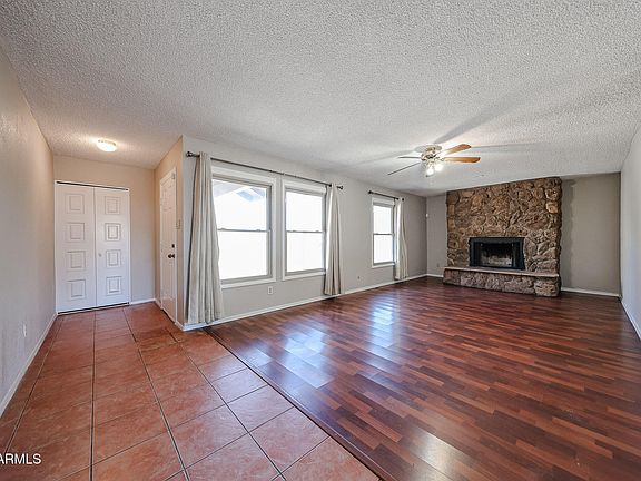 4th image of 15402 N 56TH Avenue
