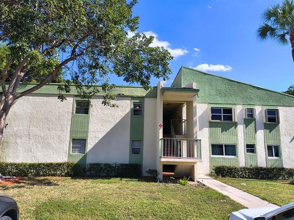 4155 NW 90th Ave APT 201