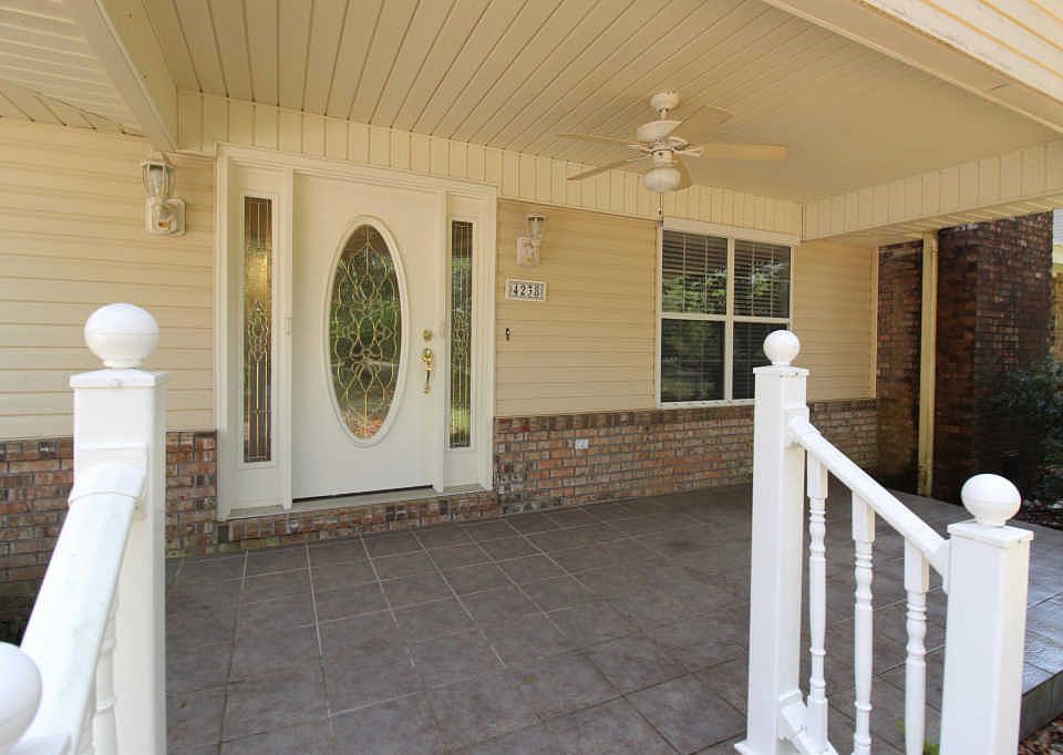 1st image of 4238 Lancaster Dr