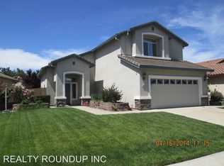 9590 Gurney Ct, Elk Grove, CA 95758
