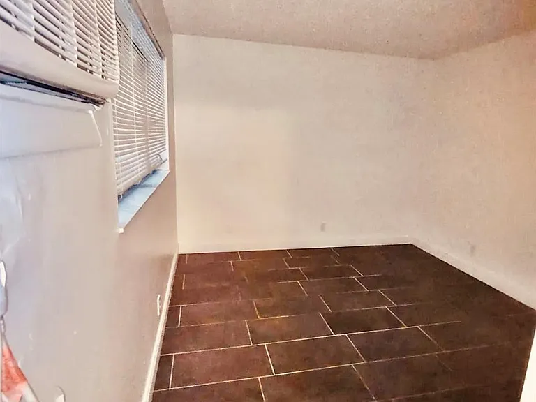 5150 NE 6th Ave #130 — Photo 21