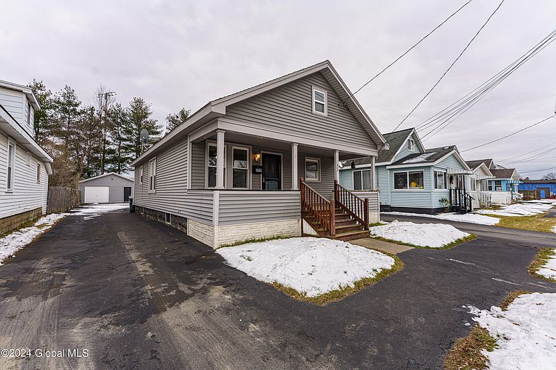3rd image of 630 POUTRE Ave Avenue #422800 48 19 16 20
