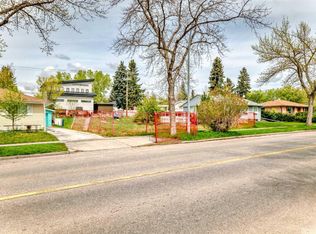 523 Northmount Dr NW, Calgary, AB T2K3J1