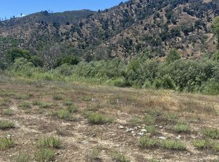 201 Bear Springs Rd, Junction City, CA 96048