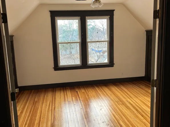 1381 Union St #3, Schenectady, NY 12308