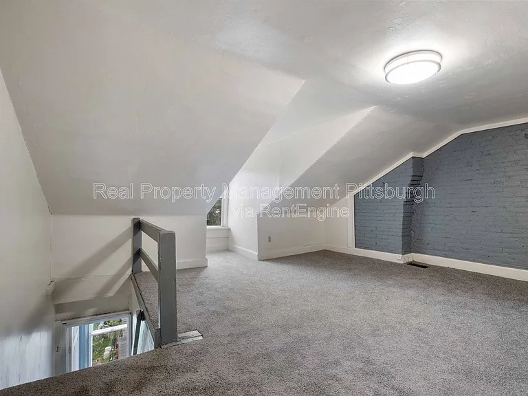 31 Miltenberger St — Photo 14