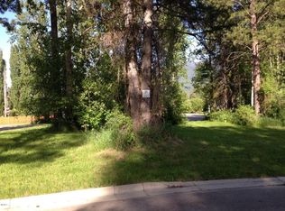 92 Cedar Point Loop, Columbia Falls, MT 59912