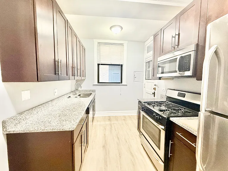 1445 W Balmoral Ave #1N — Photo 3
