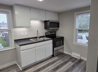 713 Cedar St, West Bend, WI 53095