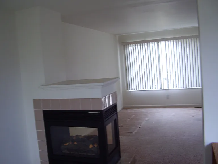 3345 Saratoga St #B — Photo 9