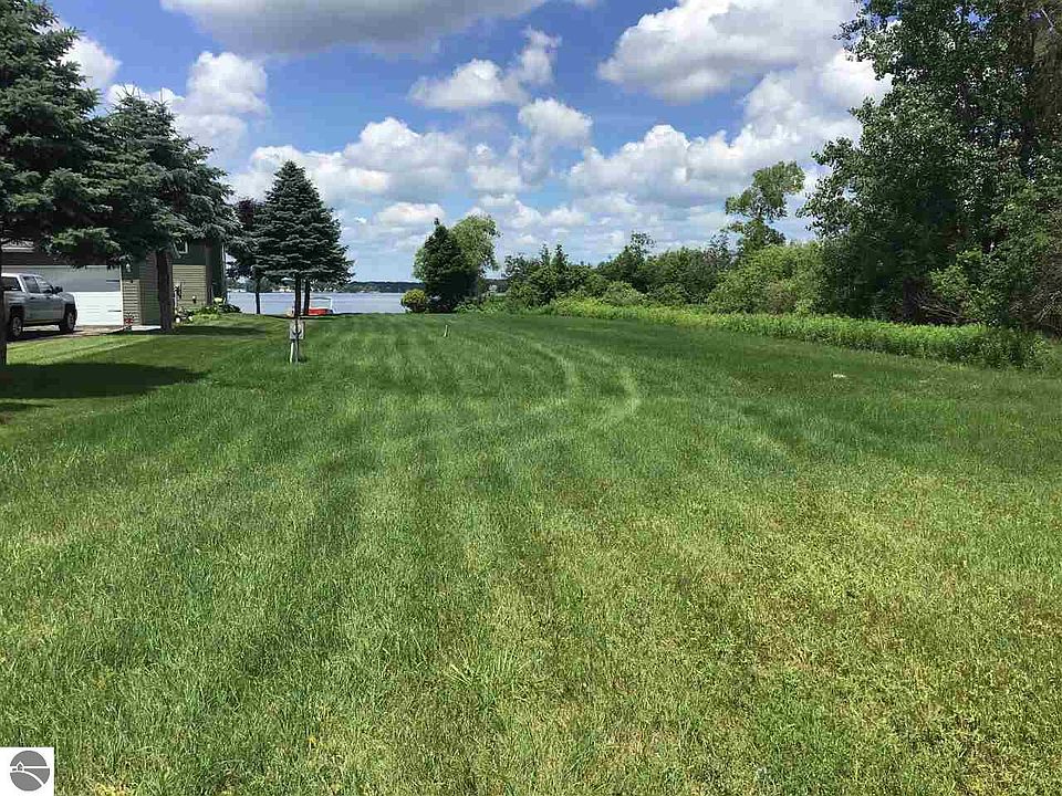 1st image of 1000 Peninsula Dr