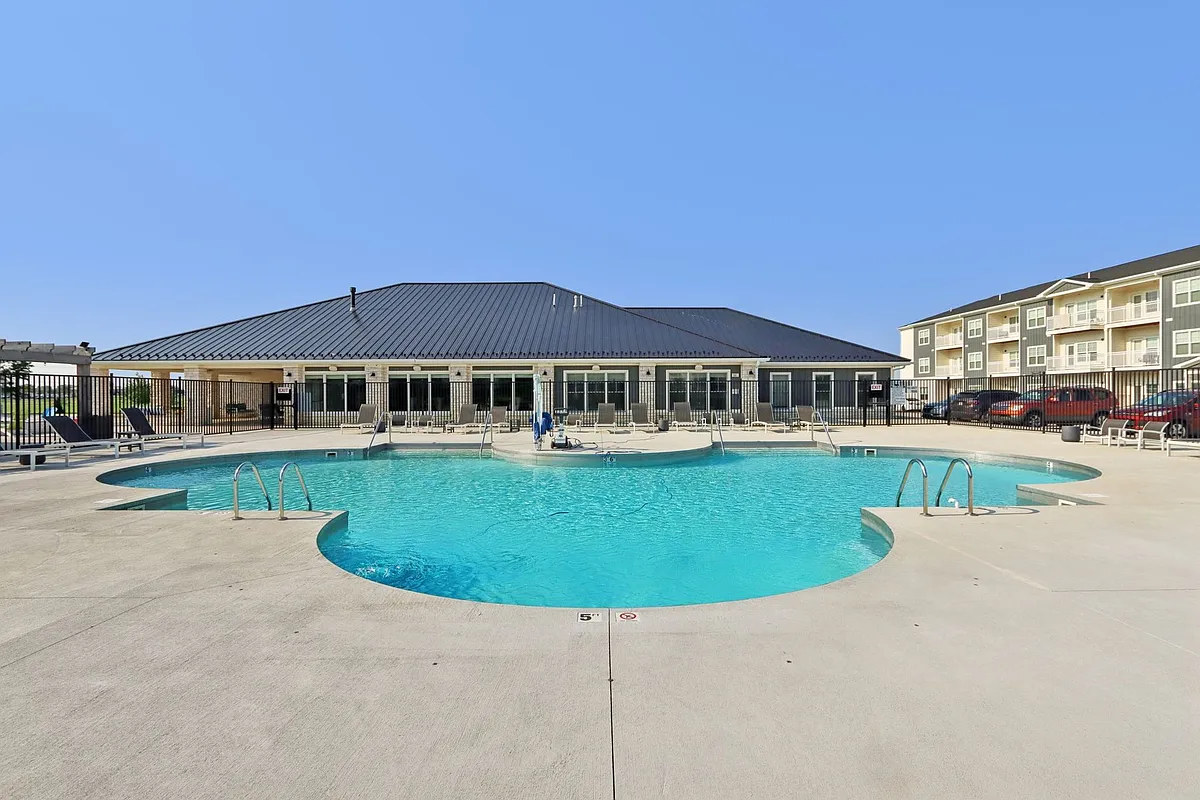 Building Photo - Precedent Flats | Specials Available