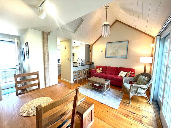 5th image of 38 Brant Rock Road UNIT 38