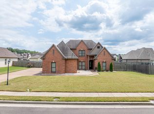 9739 Woodland Vista Dr, Cordova, TN 38018