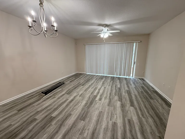 26536 Castleview Way — Photo 3