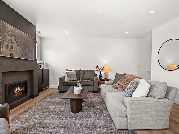 5th image of 1498 W Aspen Ridge Ln #122