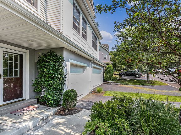 78 Hillcrest Ln Peekskill, NY (05 of 25).jpg