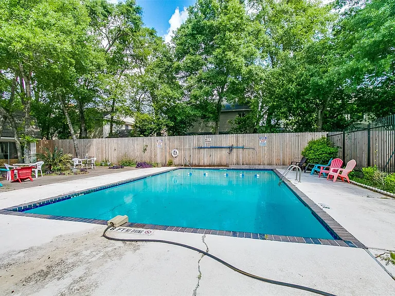 1407 Springrock Ln — Photo 20