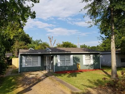 523 S Kansas St, La Porte, TX, 77571