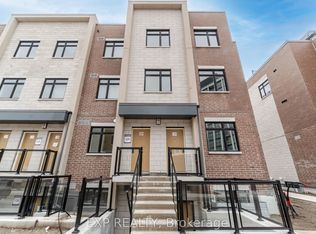 1062 Douglas McCurdy Commons Ct #229, Mississauga, ON L5G 0C6