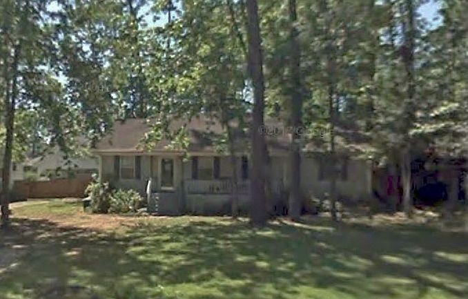 1st image of 712 Willow Oak Ln