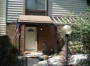 18726 Ginger Ct, Germantown, MD 20874