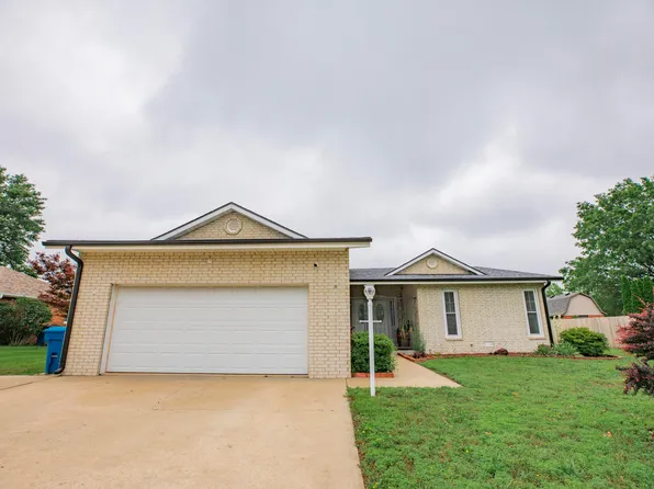 1603 W Northwood Street, Bolivar, MO 65613