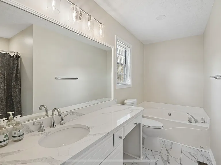 3350 Old Thompson Mill Rd — Photo 5