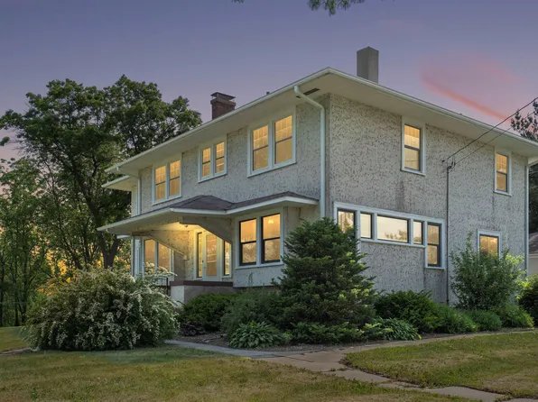 2541 County Road W14, Ridgeway, IA 52165