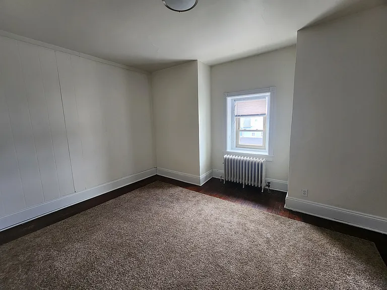 608 4th Ave #7 — Photo 8