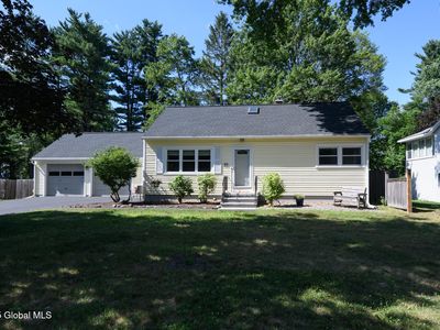 23 McMillen Place, Delmar, NY, 12054