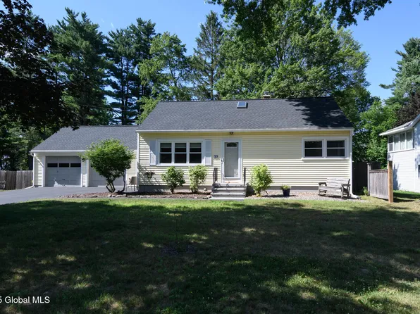 23 McMillen Place, Delmar, NY 12054