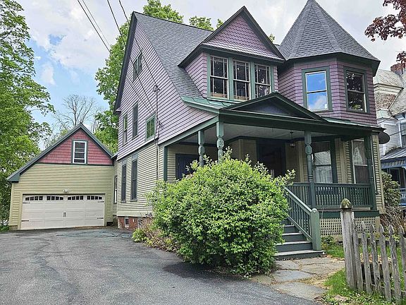 2nd image of 30 Chapin St