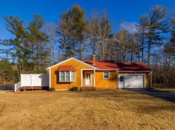 100 River St, Leicester, MA 01524