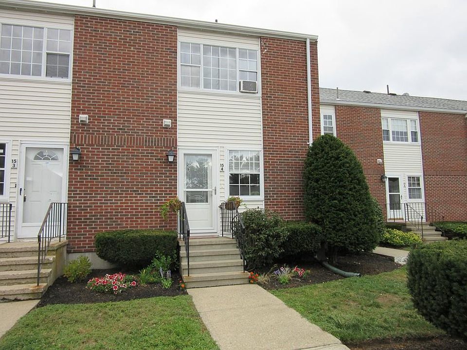 1st image of 41 Foundry St APT 15-4