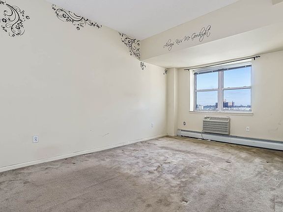 2nd image of 260 Beach 81 St #6E