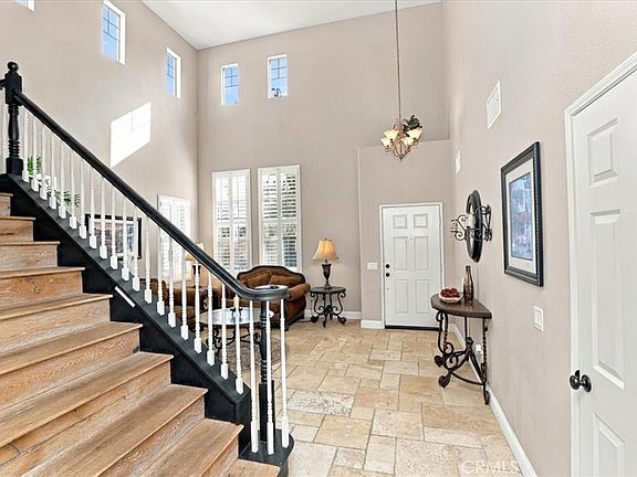 2nd image of 1479 Clearview Cir