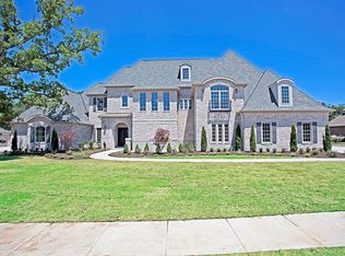 3421 Oak Tree Dr, Centerton, AR 72719