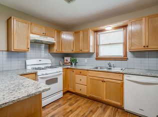601 Perry Dr, White Settlement, TX 76108