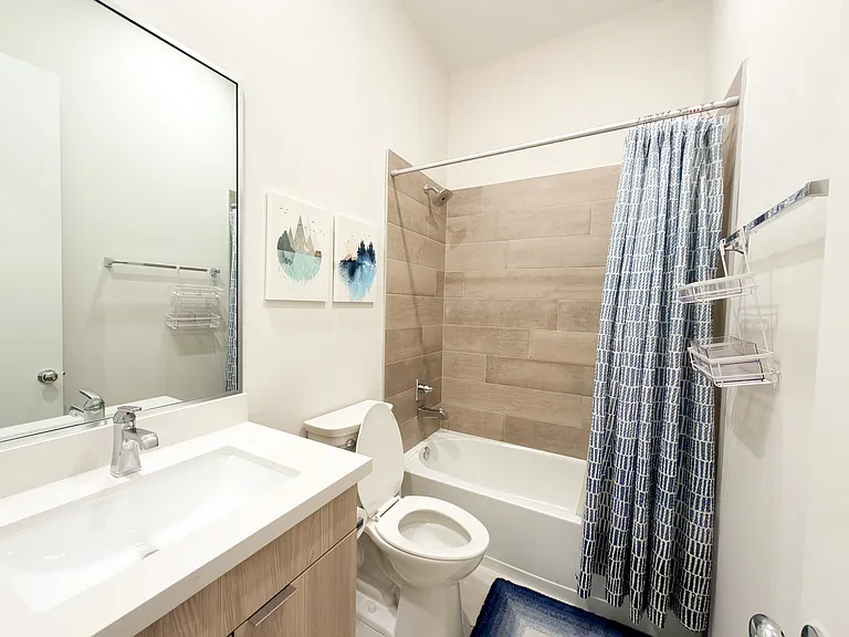 618 Thornton Oaks Ln — Photo 13